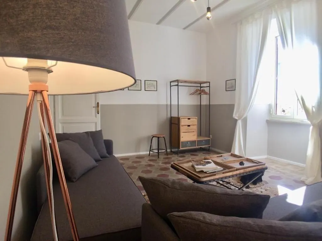 Ferienwohnung Fuer 4 Personen Ca 75 Qm In Rom Centro Storico, Latium Rom Und Umgebung